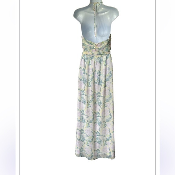 Lulu's Effortlessly Abloom Green Multi Floral Halter Maxi Dress Excellent Size M - Picture 5 of 11